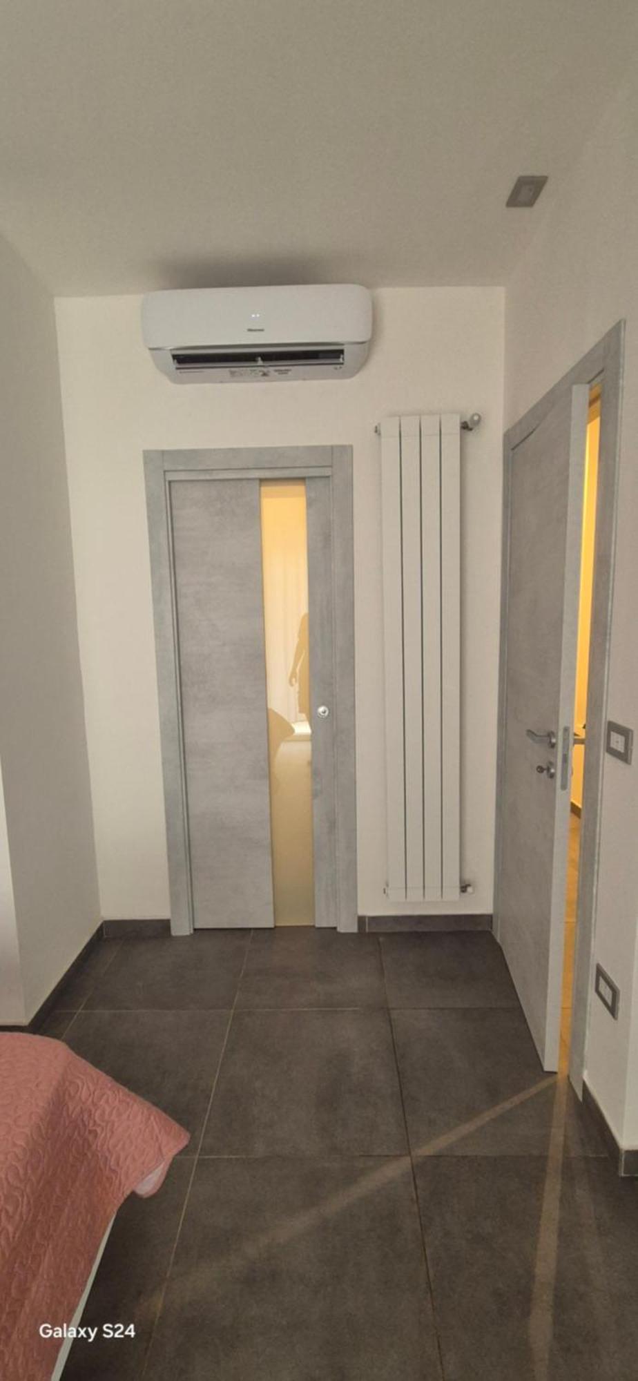 B & B Mali Salerno Eksteriør bilde